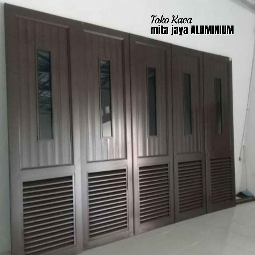 Harga Pintu Garasi Aluminium Lipat di Jatiasih Bekasi