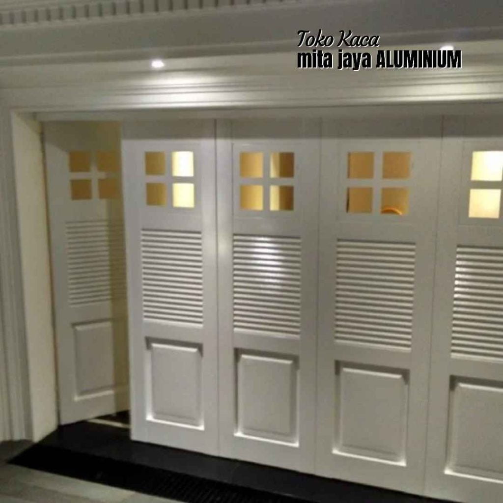 Harga Pintu Garasi Aluminium Lipat di Perwira Bekasi Utara