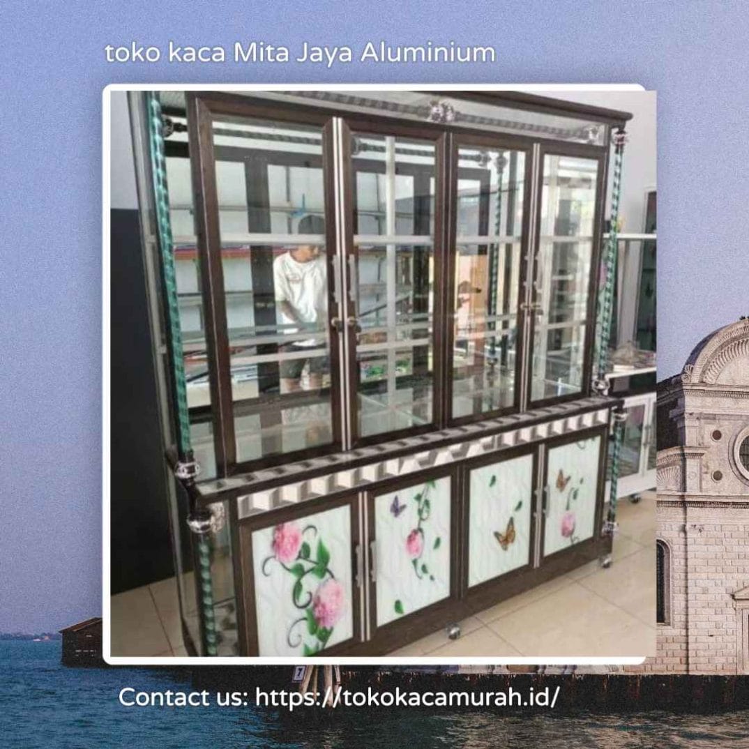 Tempat buat lemari kaca hias aluminium Bekasi