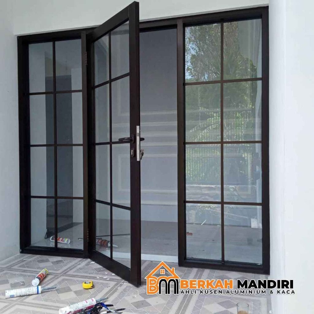 Jasa pintu kaca aluminium model minimalis modern terbaru 2025